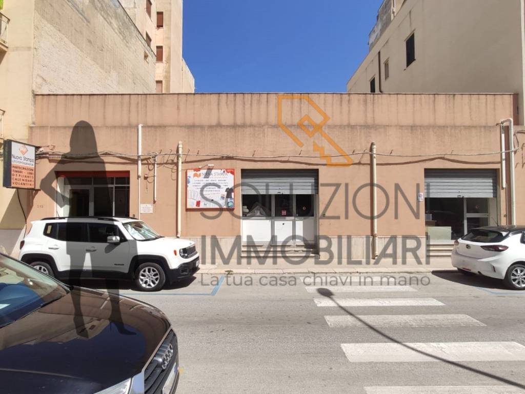 negozio in vendita a Trapani