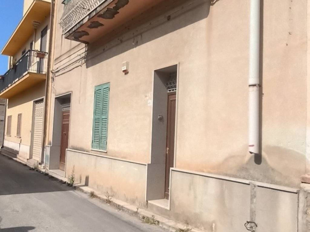 intera palazzina in vendita a Trapani