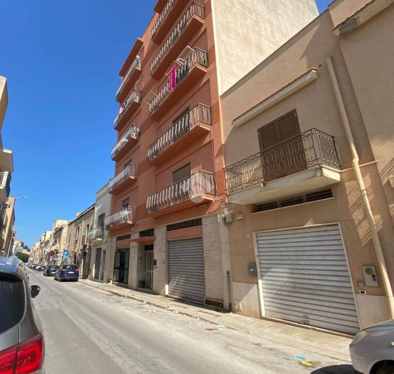 locale commerciale in vendita a Trapani