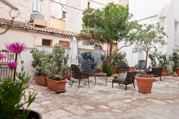 appartamento in vendita a Trapani in zona Città Antica