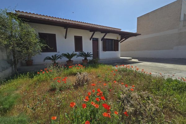 casa indipendente in vendita a Trapani