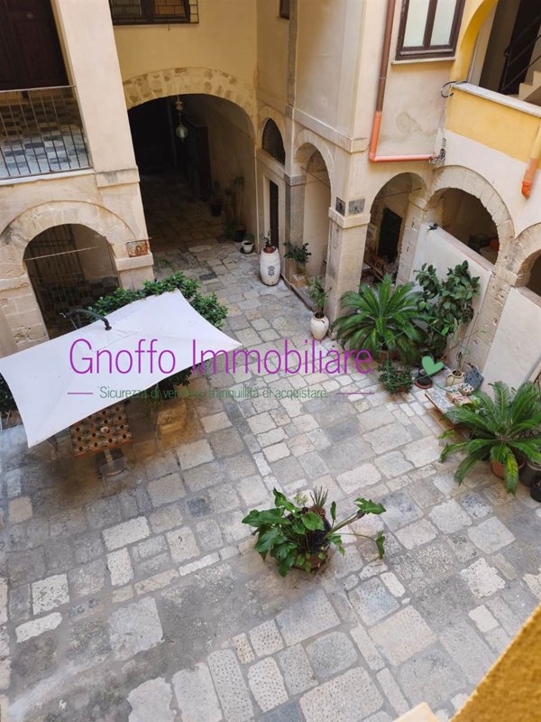 appartamento in vendita a Trapani in zona Città Antica