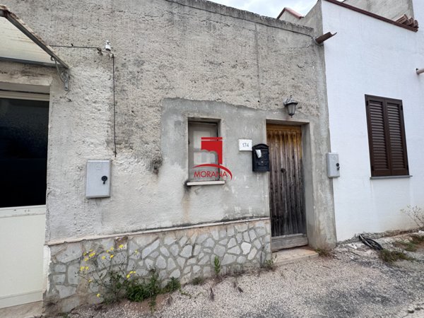 casa indipendente in vendita a Trapani
