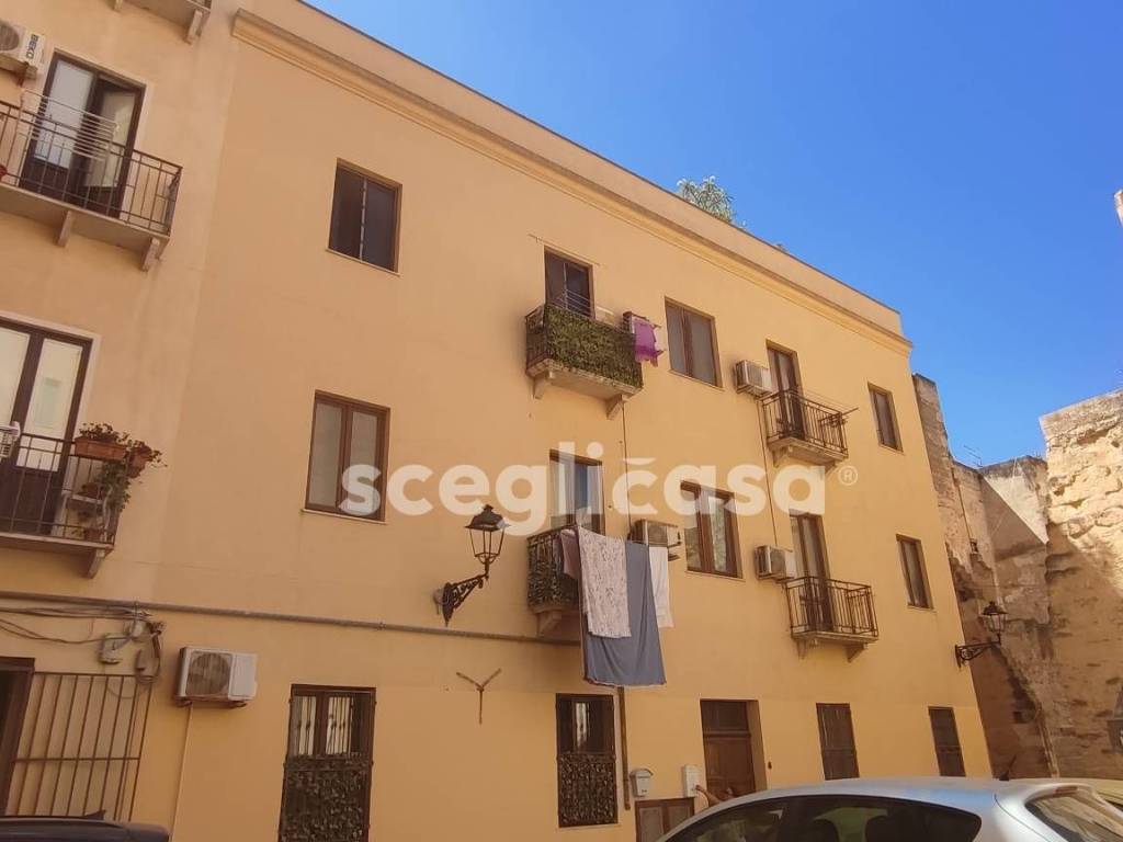 intera palazzina in vendita a Trapani