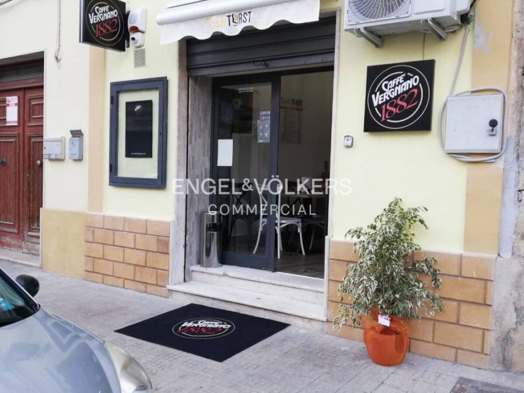 locale commerciale in vendita a Trapani