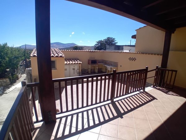 casa indipendente in vendita a Trapani in zona Fulgatore