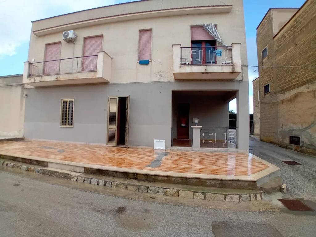 casa indipendente in vendita a Trapani in zona Città Antica