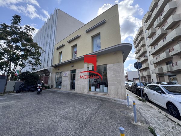 intera palazzina in vendita a Trapani