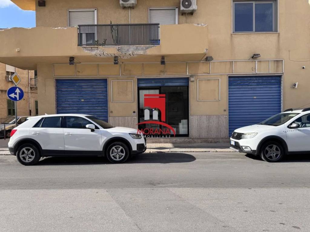 locale commerciale in vendita a Trapani in zona Centro Città