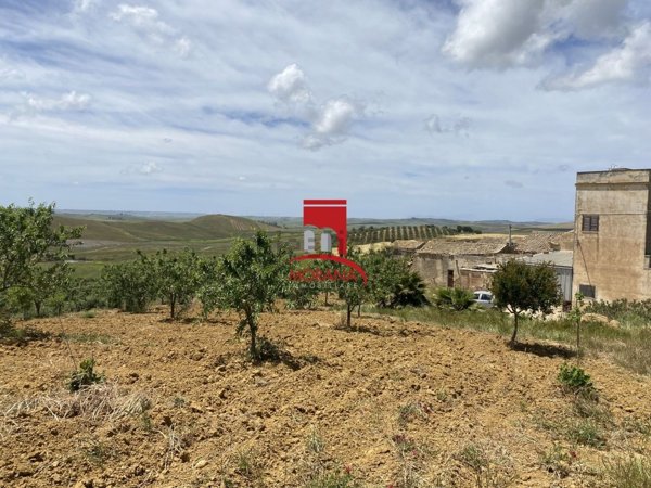 casa semindipendente in vendita a Trapani