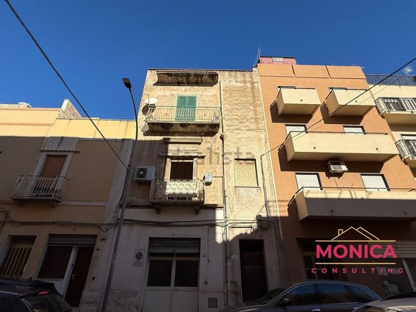 appartamento in vendita a Trapani in zona Centro Città