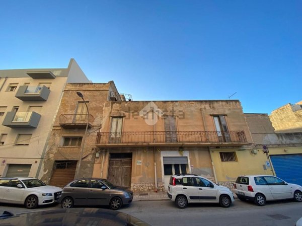 appartamento in vendita a Trapani in zona Città Antica