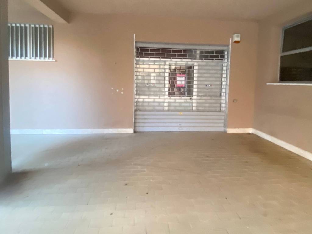 negozio in vendita a Trapani