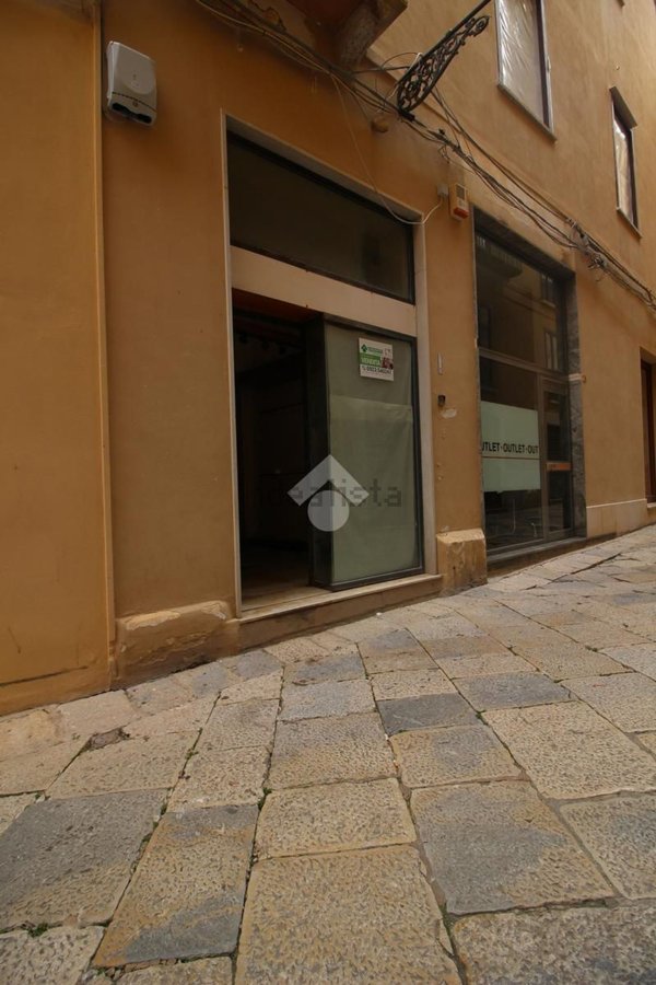 locale commerciale in vendita a Trapani