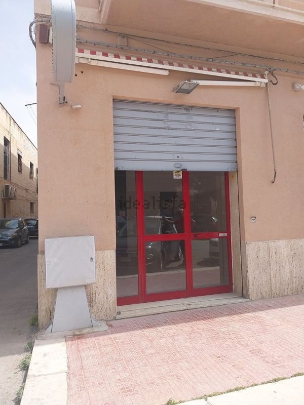 locale commerciale in vendita a Trapani