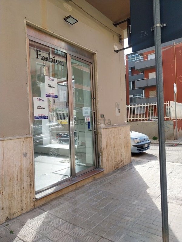 locale commerciale in vendita a Trapani