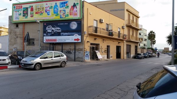 locale commerciale in vendita a Trapani