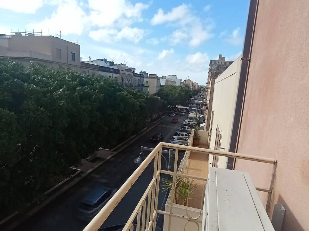 intera palazzina in vendita a Trapani