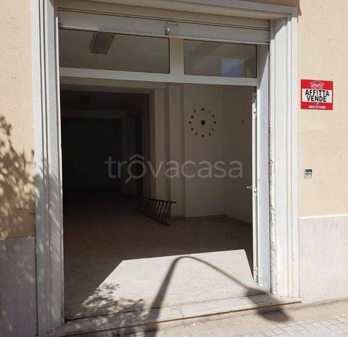 negozio in vendita a Trapani