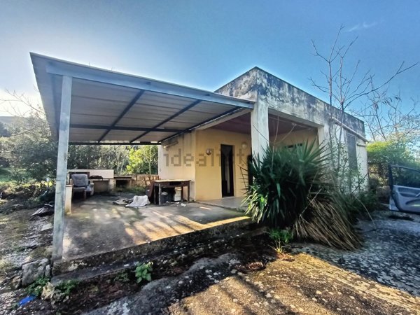 casa indipendente in vendita a Trapani