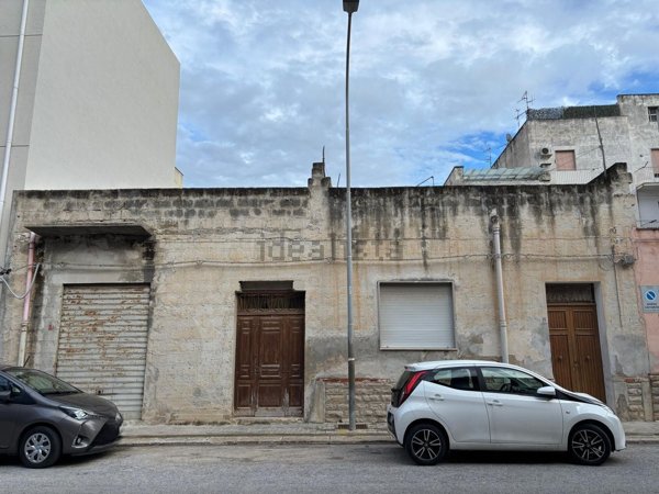 casa indipendente in vendita a Trapani