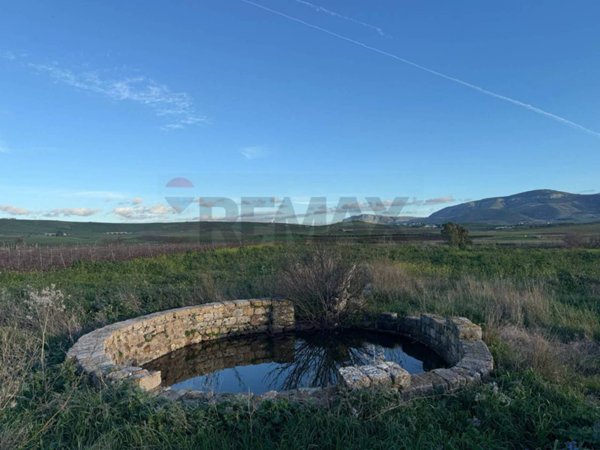 terreno agricolo in vendita a Trapani in zona Fulgatore