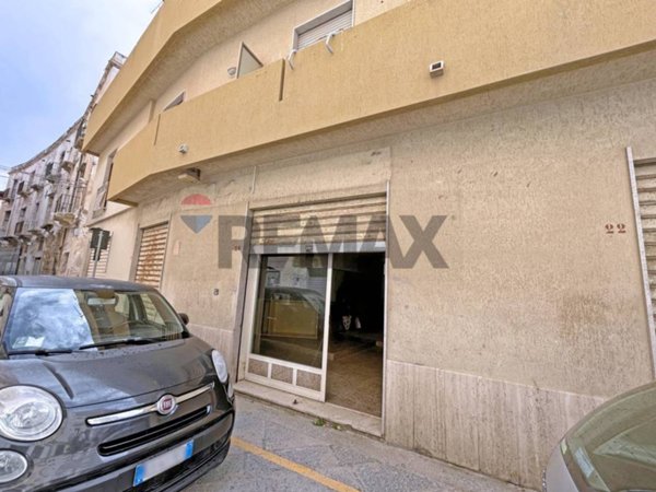 locale commerciale in vendita a Trapani
