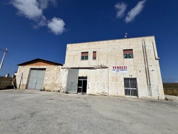 locale commerciale in vendita a Trapani