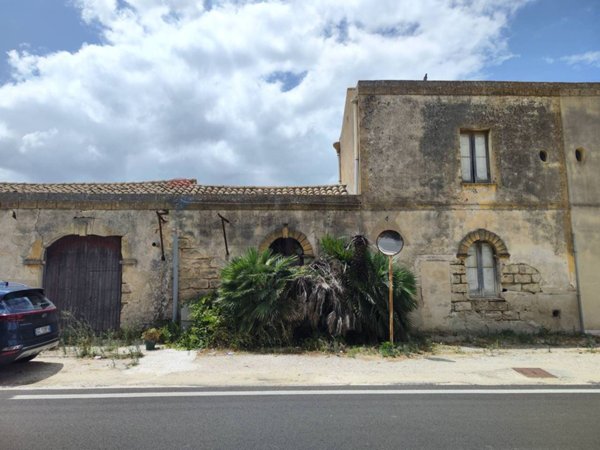 casa indipendente in vendita a Trapani in zona Centro Città