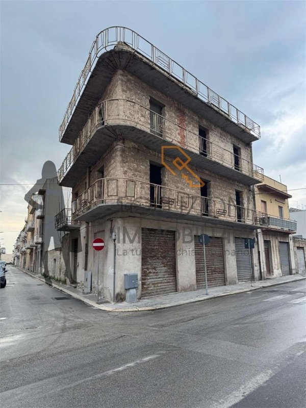 intera palazzina in vendita a Trapani in zona Centro Città
