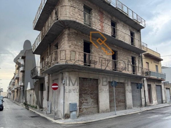intera palazzina in vendita a Trapani in zona Centro Città