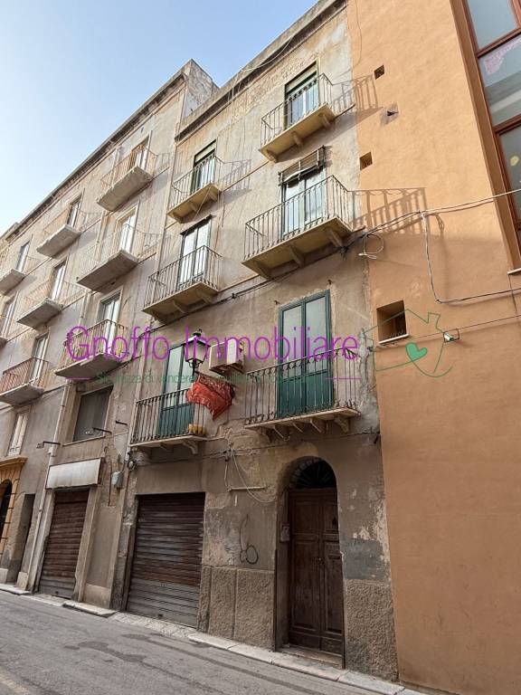 casa indipendente in vendita a Trapani in zona Città Antica