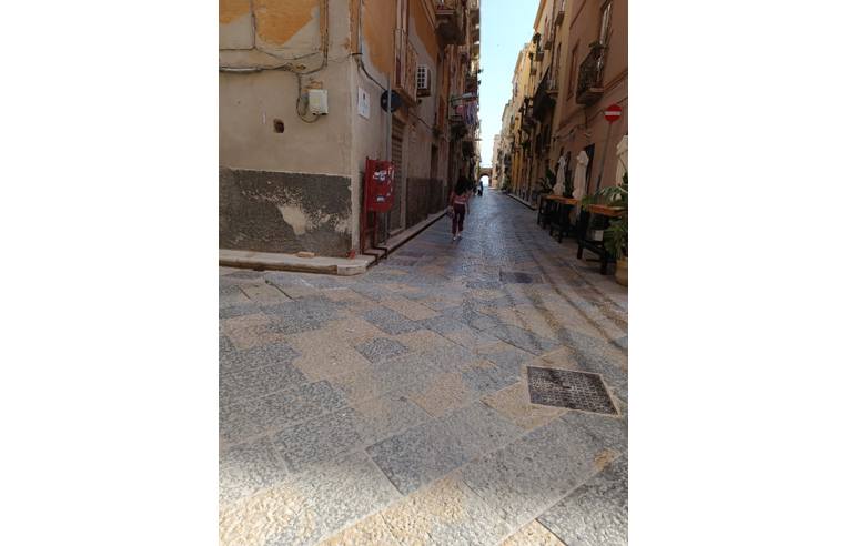 locale commerciale in vendita a Trapani in zona Centro Città