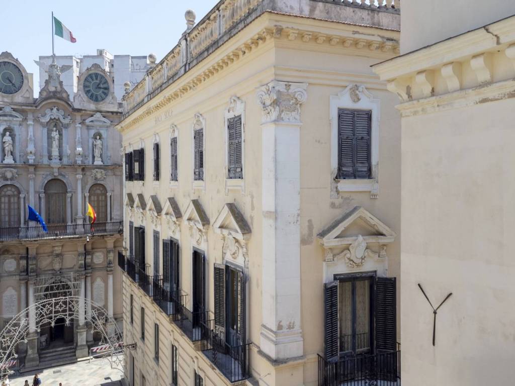 intera palazzina in vendita a Trapani