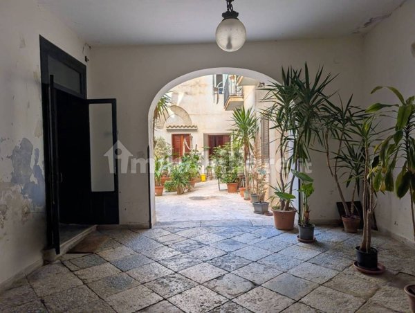 appartamento in vendita a Trapani in zona Città Antica