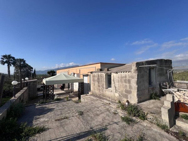 casa indipendente in vendita a Trapani in zona Mockarta
