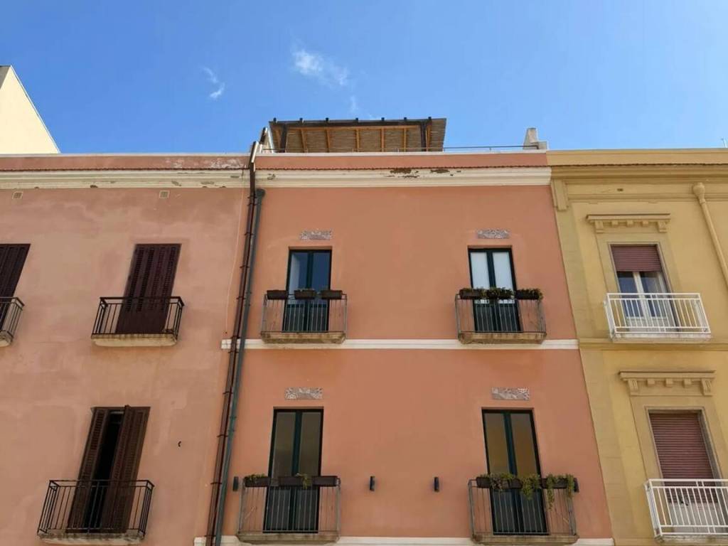 intera palazzina in vendita a Trapani