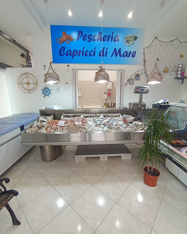 negozio in vendita a Trapani
