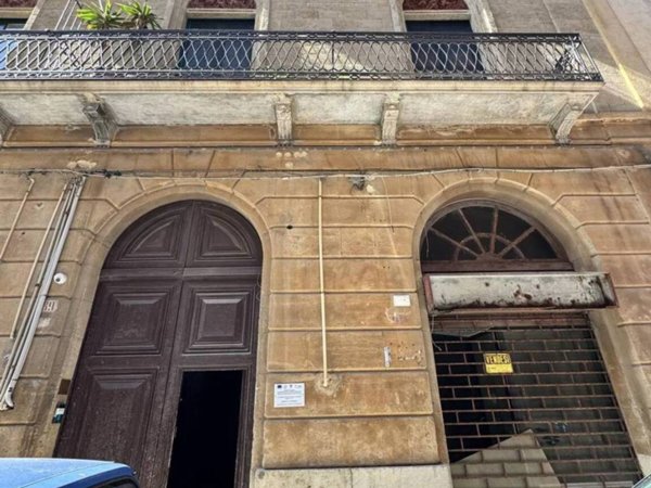 negozio in vendita a Trapani in zona Città Antica