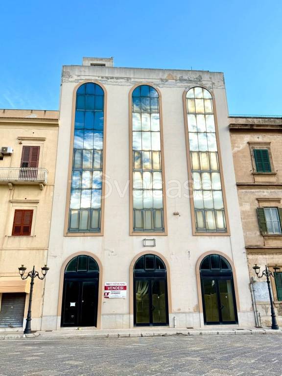 intera palazzina in vendita a Trapani