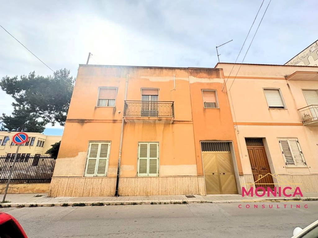 appartamento in vendita a Trapani in zona Centro Città