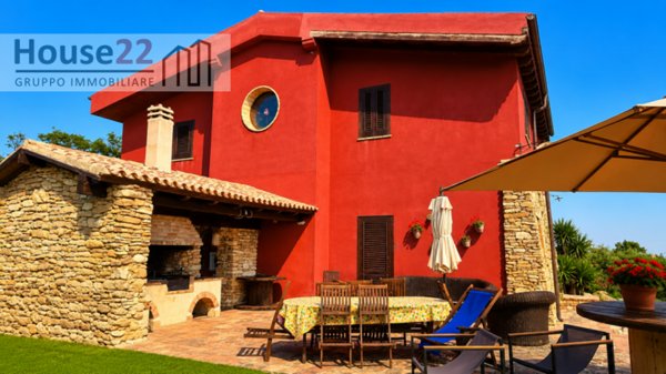 casa indipendente in vendita a Trapani