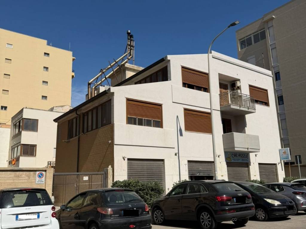 intera palazzina in vendita a Trapani in zona Città Antica