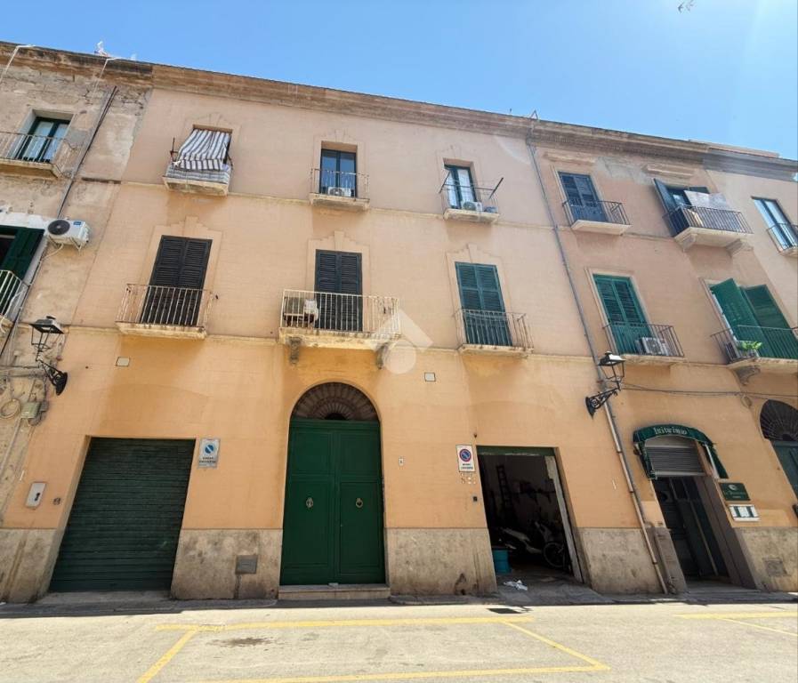appartamento in vendita a Trapani in zona Città Antica
