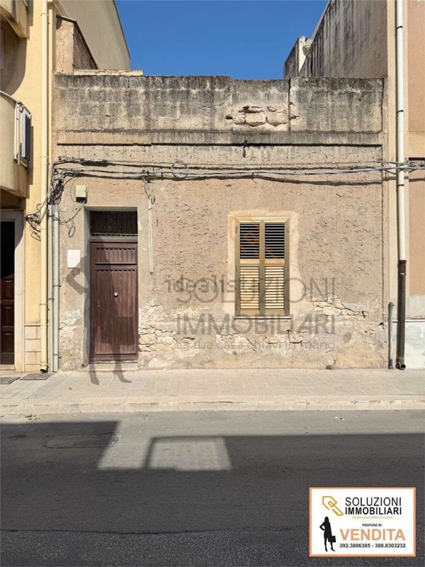 casa indipendente in vendita a Trapani