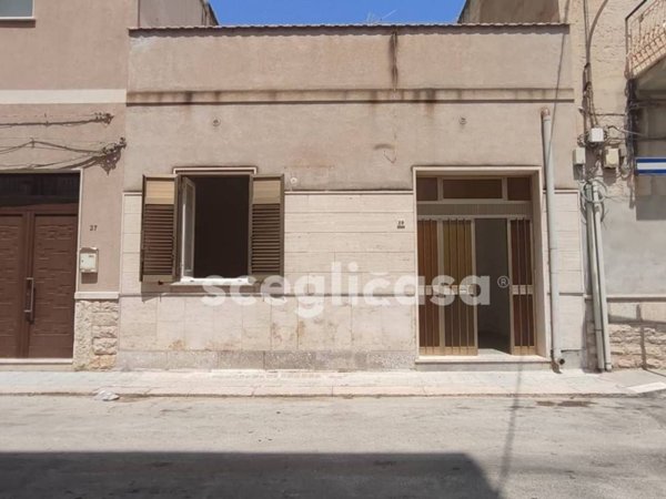 casa indipendente in vendita a Trapani