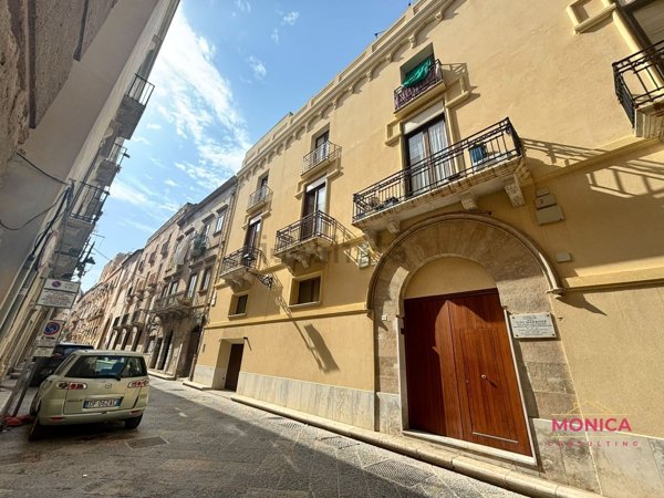 appartamento in vendita a Trapani in zona Città Antica