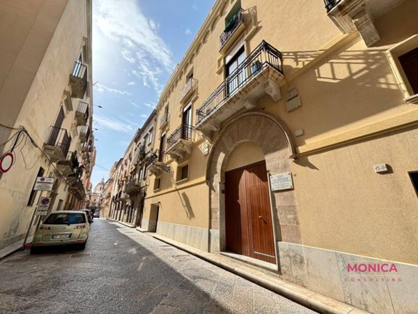 appartamento in vendita a Trapani in zona Città Antica