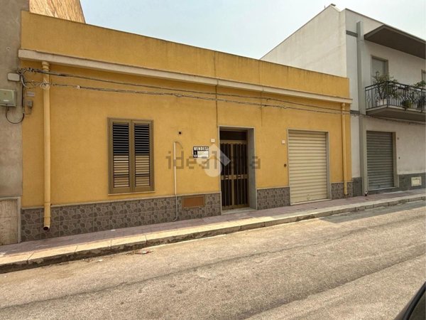 casa indipendente in vendita a Trapani