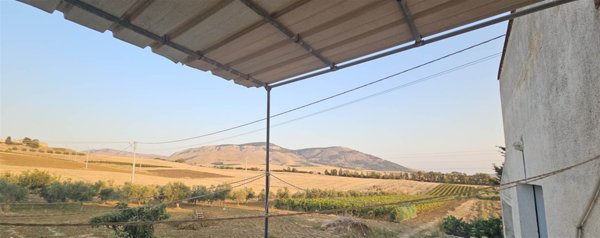 casa indipendente in vendita a Trapani in zona Ummari